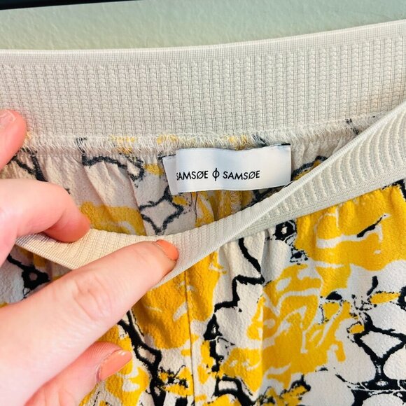 Samsoe Samsoe Nessie Shorts Womens Size XS Yellow White Floral Pockets Elastic - Picture 5 of 9